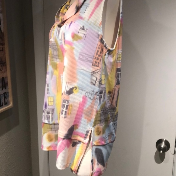 Colorful Abstract Print cowl neck Sleeveless Blouse contrast hem - Picture 3 of 13